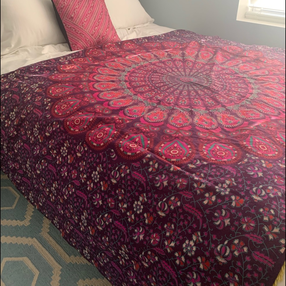Tapestry/ bedspread